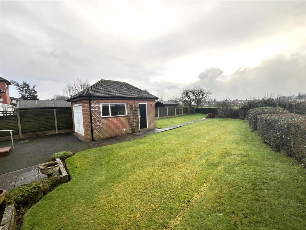 3 bed detached bungalow for sale in Park Lane, Audley, Stoke-On-Trent ST7, £315,000