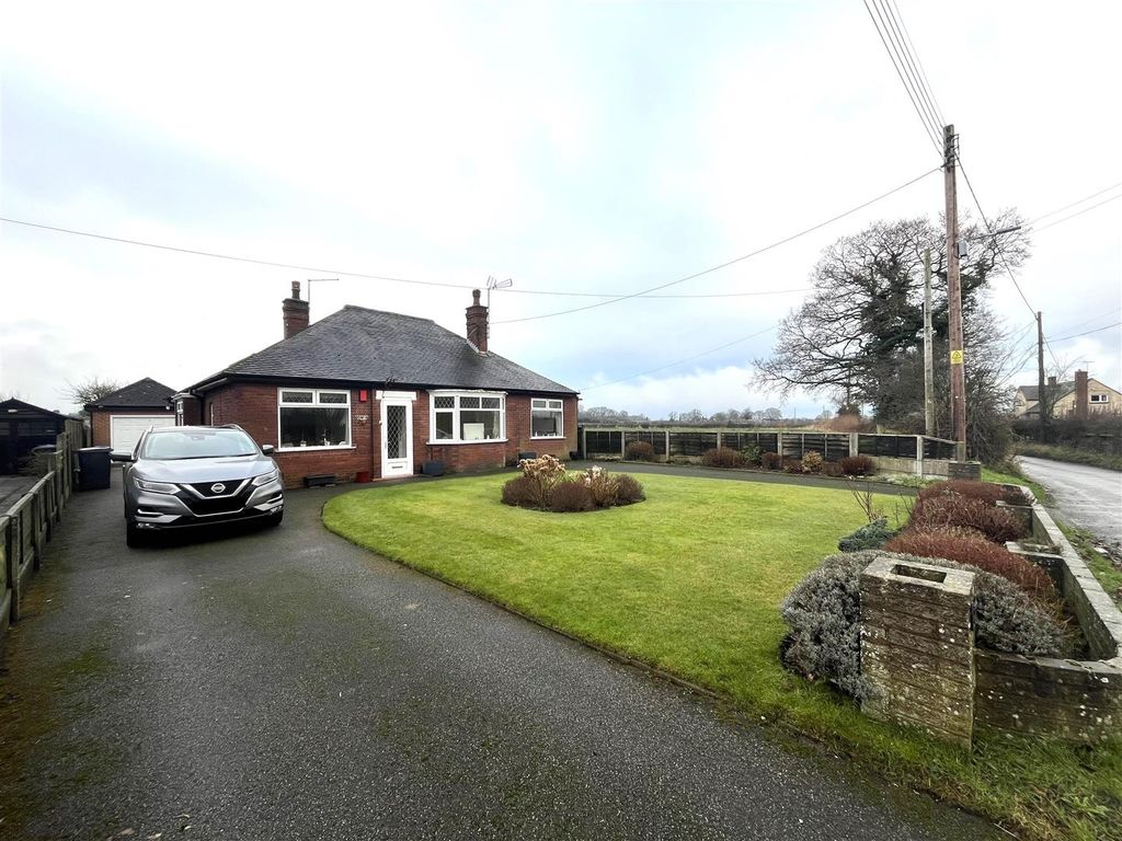 3 bed detached bungalow for sale in Park Lane, Audley, Stoke-On-Trent ST7, £315,000