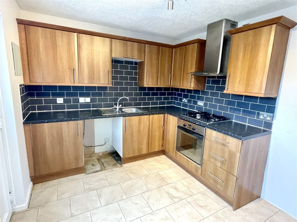 2 bed terraced house for sale in Woodend Road, Woolwell, Plymouth PL6, £185,000