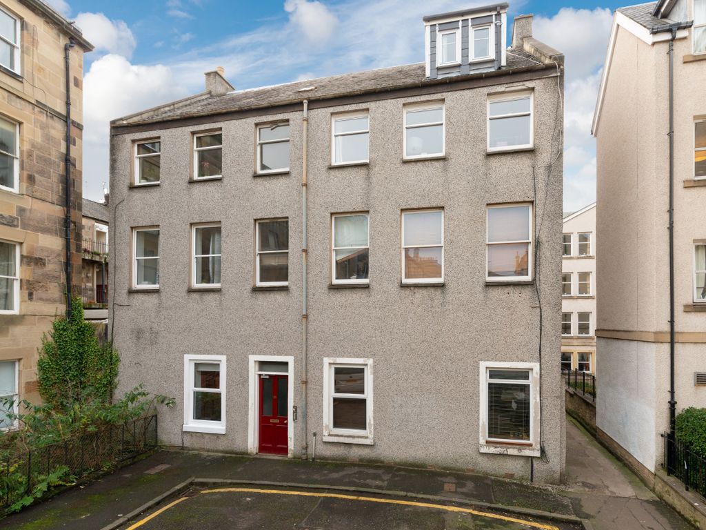1 bed flat for sale in West Newington Place, Edinburgh EH9, £210,000