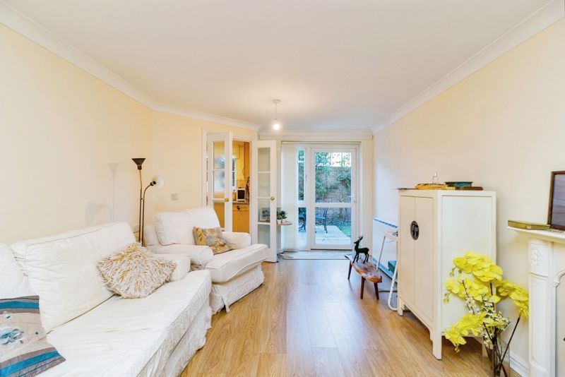 1 bed flat for sale in Eden Court, Milton Keynes MK2, £95,000