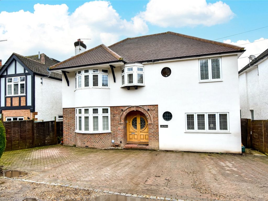 5 bed detached house for sale in Roughdown Villas Road, Felden, Hertfordshire HP3, £1,100,000