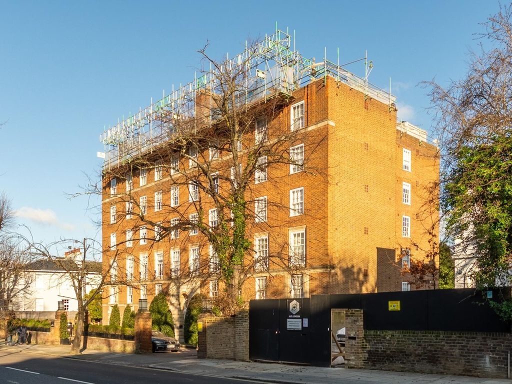 3 bed flat for sale in Abbey Road, London NW8, £1,250,000