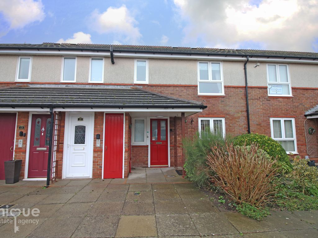 2 bed flat for sale in Elsinore Close, Fleetwood FY7, £59,950