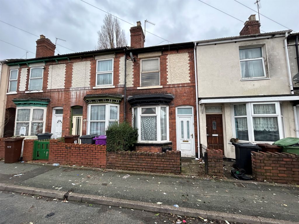 2 bed terraced house for sale in Leslie Road, Park Village, Wolverhampton WV10, £85,000