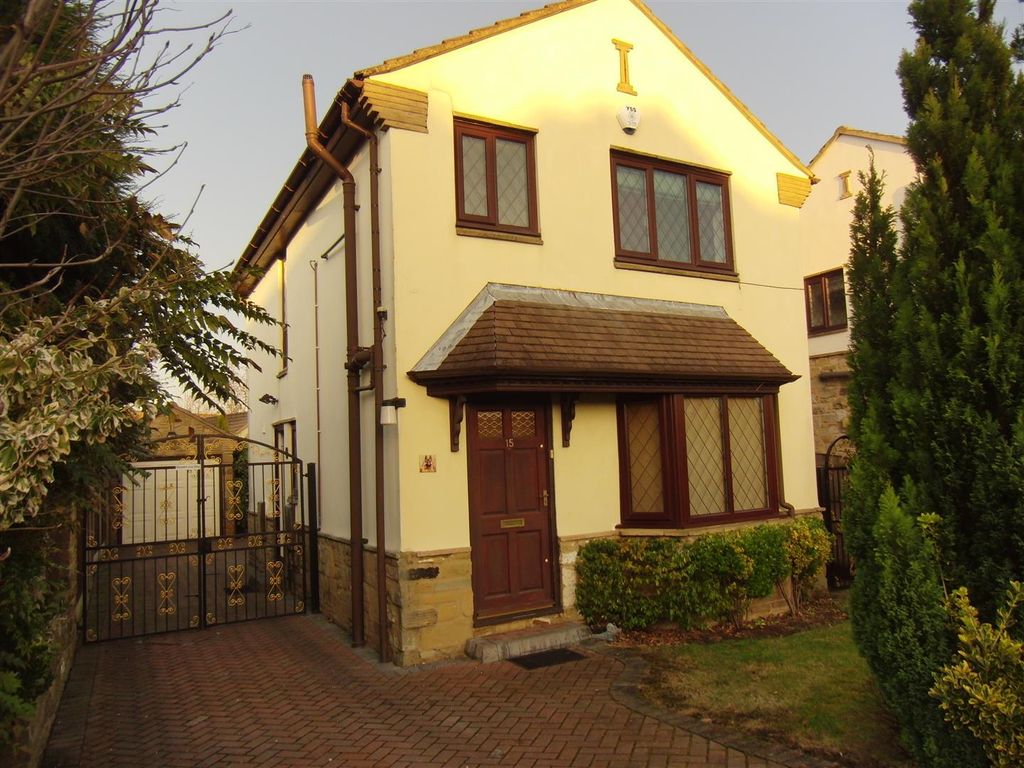 3 bed detached house to rent in Meadowgate Drive, Lofthouse, Wakefield WF3, £1,250 pcm