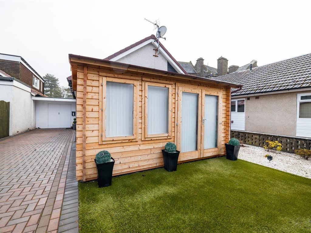 2 bed bungalow for sale in Claypotts Castle Gardens, Broughty Ferry, Dundee DD5, £220,000