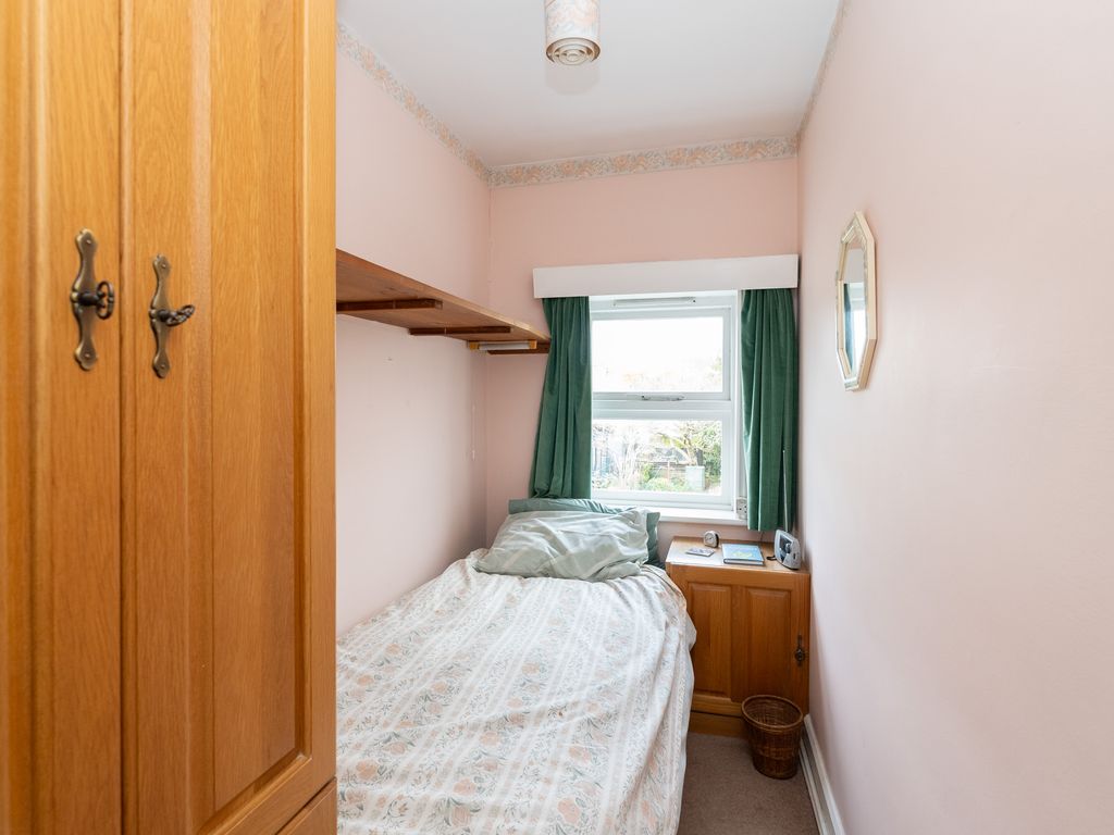 3 bed terraced house for sale in Oakdene Road, Brockham, Betchworth RH3, £475,000