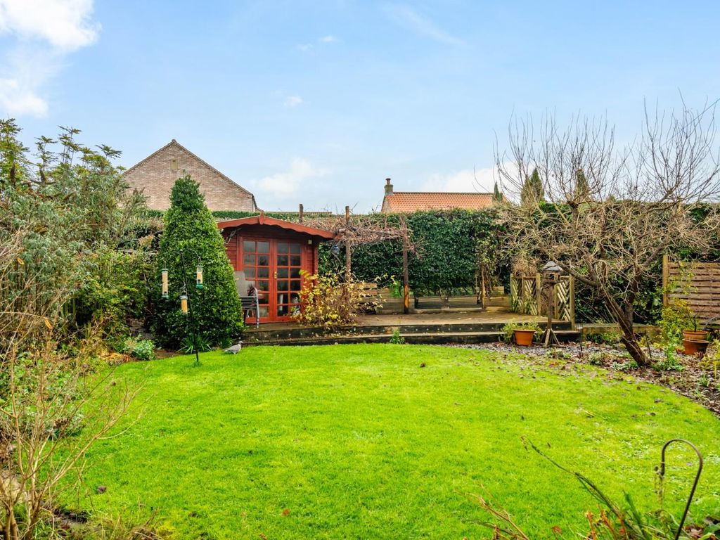 5 bed semi-detached bungalow for sale in Orchard Close, Appleton Roebuck, York YO23, £450,000