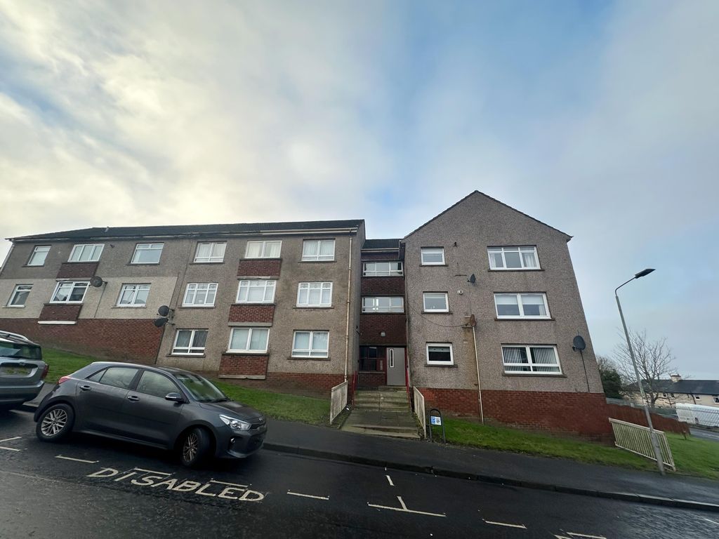 2 bed flat to rent in Wilson Street, Airdrie ML6, £550 pcm