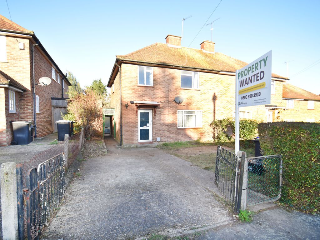 3 bed semi-detached house for sale in Denham Green Close, Denham, Buckinghamshire UB9, £525,000