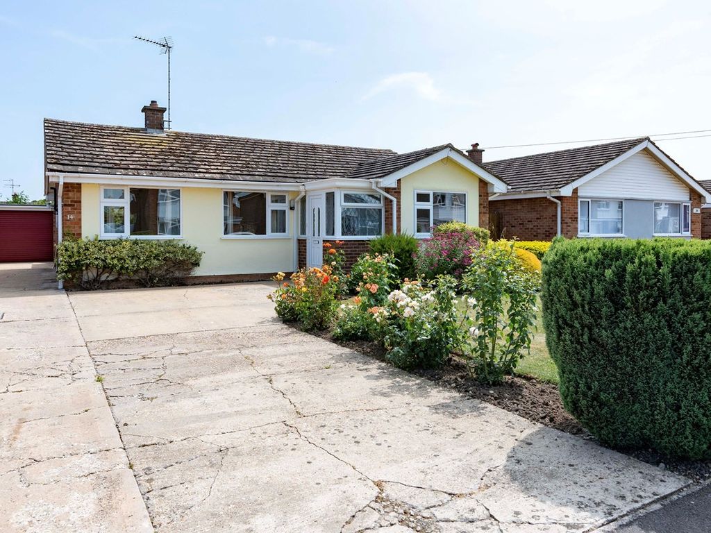 2 bed bungalow for sale in Arundel Crescent, Boston PE21, £239,000