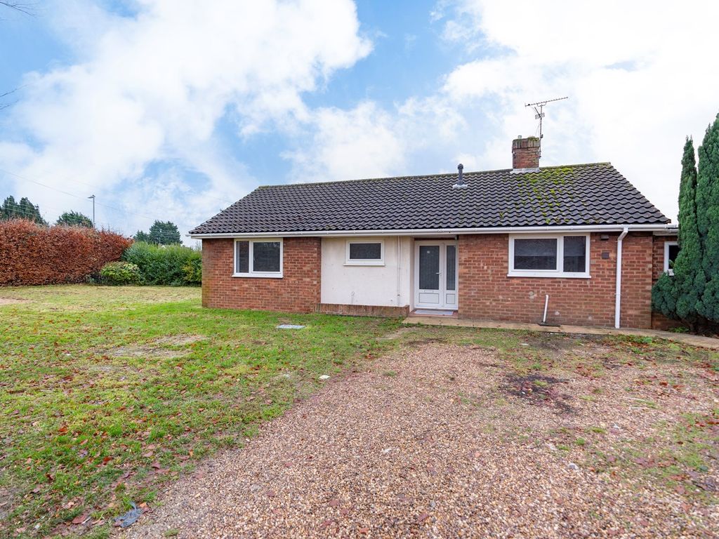 3 bed detached bungalow for sale in Clifton Road, Boston PE21, £195,000