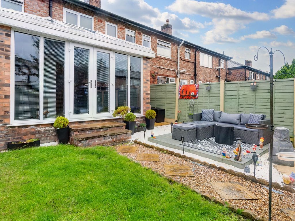 3 bed terraced house for sale in Alder Lane, Warrington WA2, £180,000