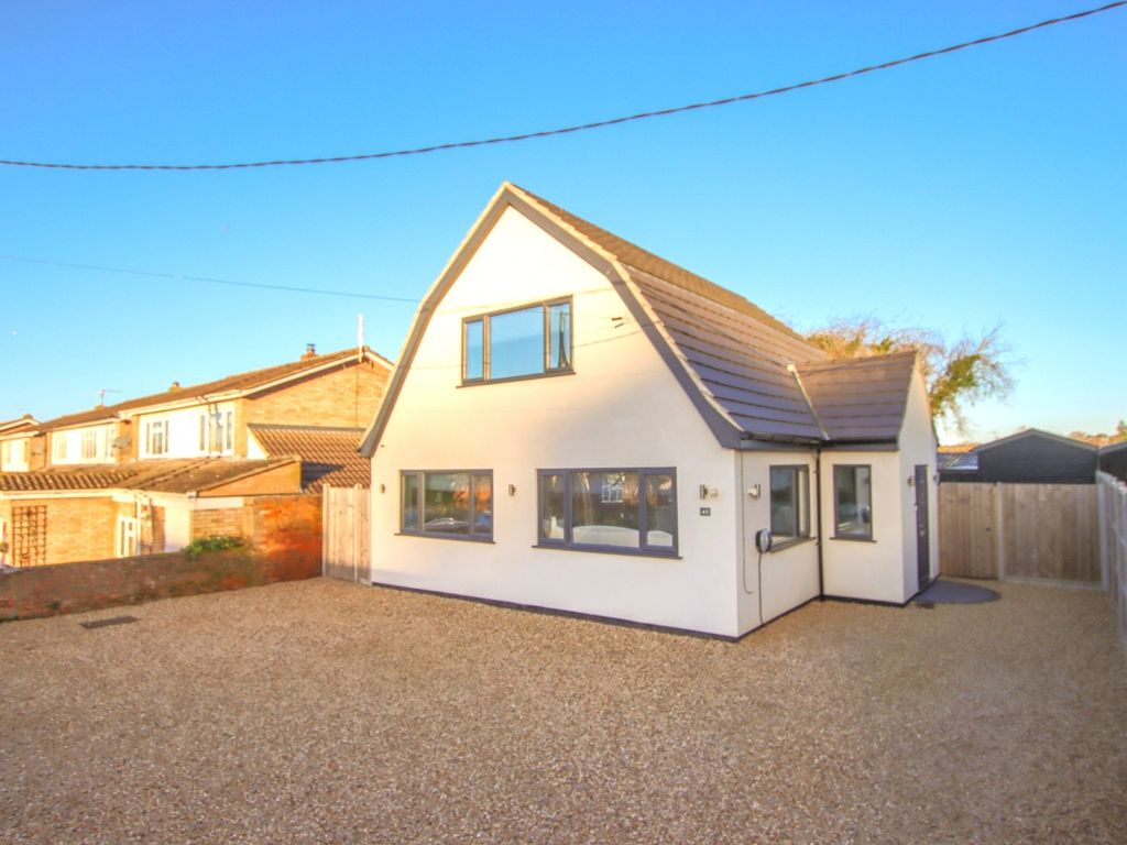 3 bed detached house for sale in Hill Road, Ingoldisthorpe, King's Lynn PE31, £450,000