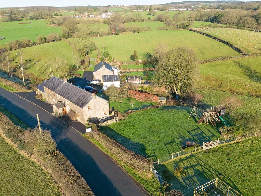 4 bed farm for sale in Cox Farm, Stoneygate Lane, Knowle Green, Lancashire PR3, £799,950
