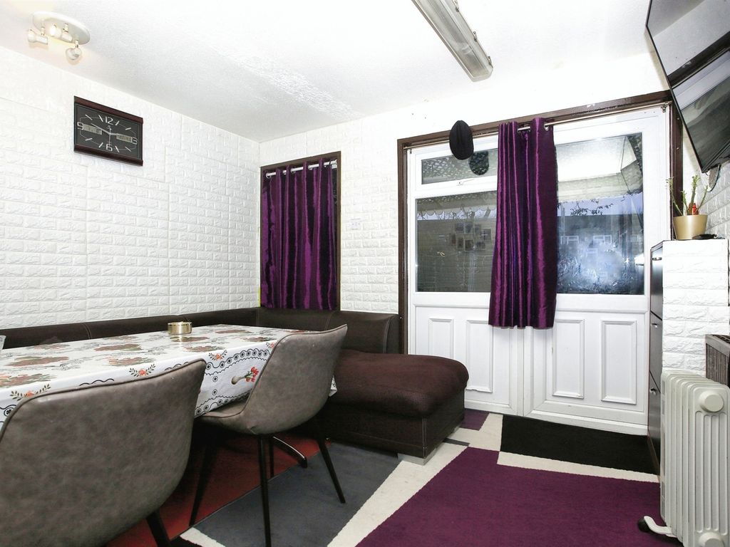 3 bed terraced house for sale in Stumpacre, Bretton, Peterborough PE3, £190,000