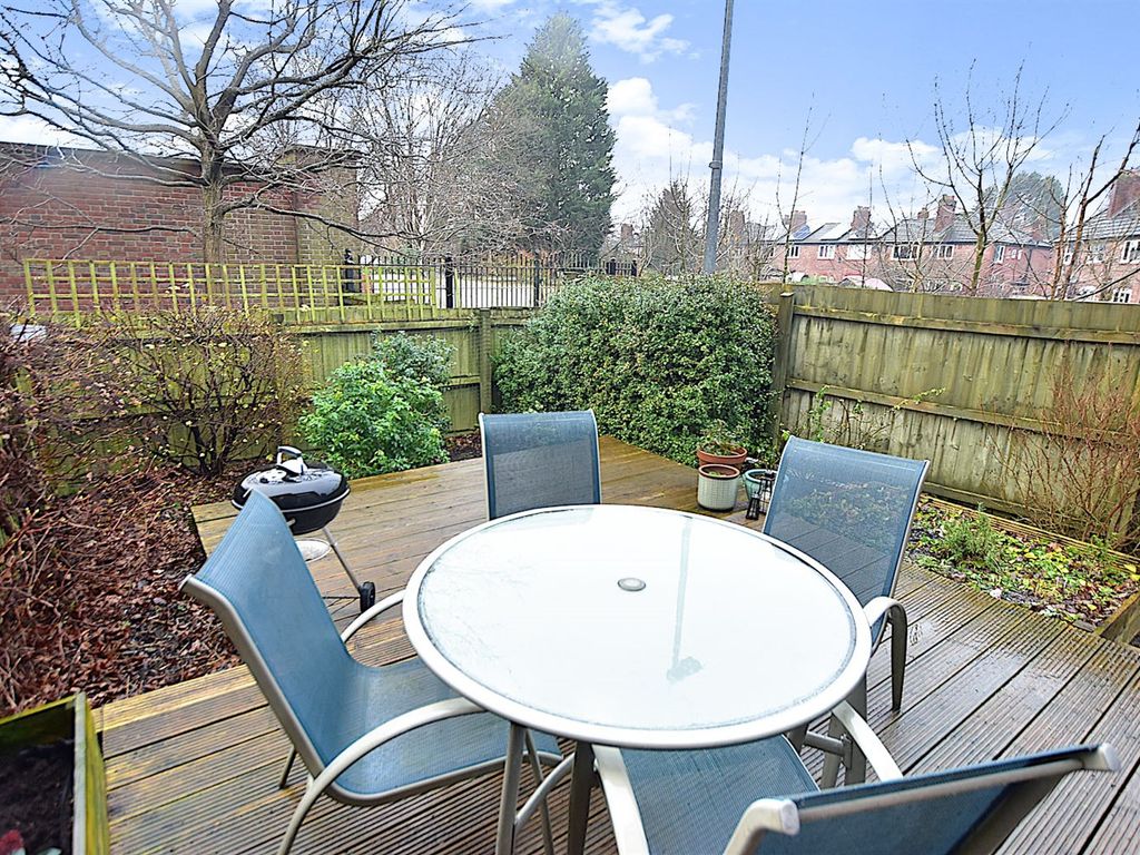 3 bed end terrace house for sale in New Barns Avenue, Chorlton Cum Hardy, Manchester M21, £385,000