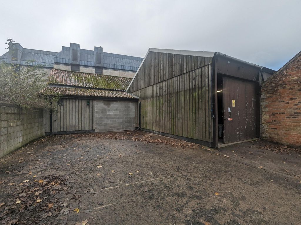 Industrial to let in Bricklayers Yard Workshop, Old Brewery, High Street, Tadcaster LS24, £17,600 pa