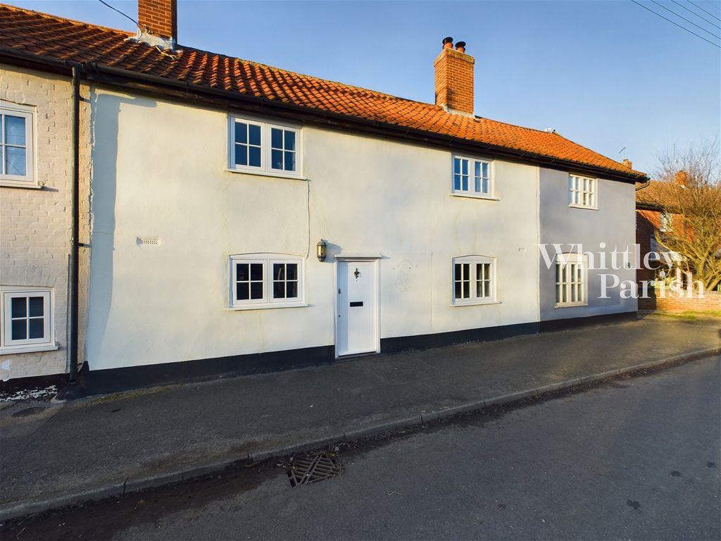 2 bed cottage for sale in The Street, Rickinghall, Diss IP22, £290,000