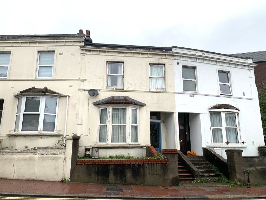 Commercial property for sale in Roundhill Crescent, Brighton BN2, £250,000