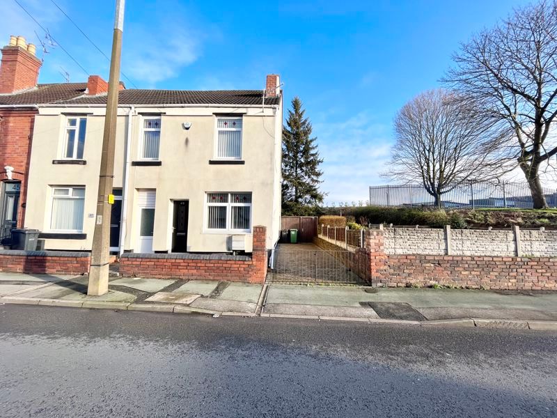 3 bed end terrace house for sale in Cradley Road, Netherton, Dudley. DY2, £135,000