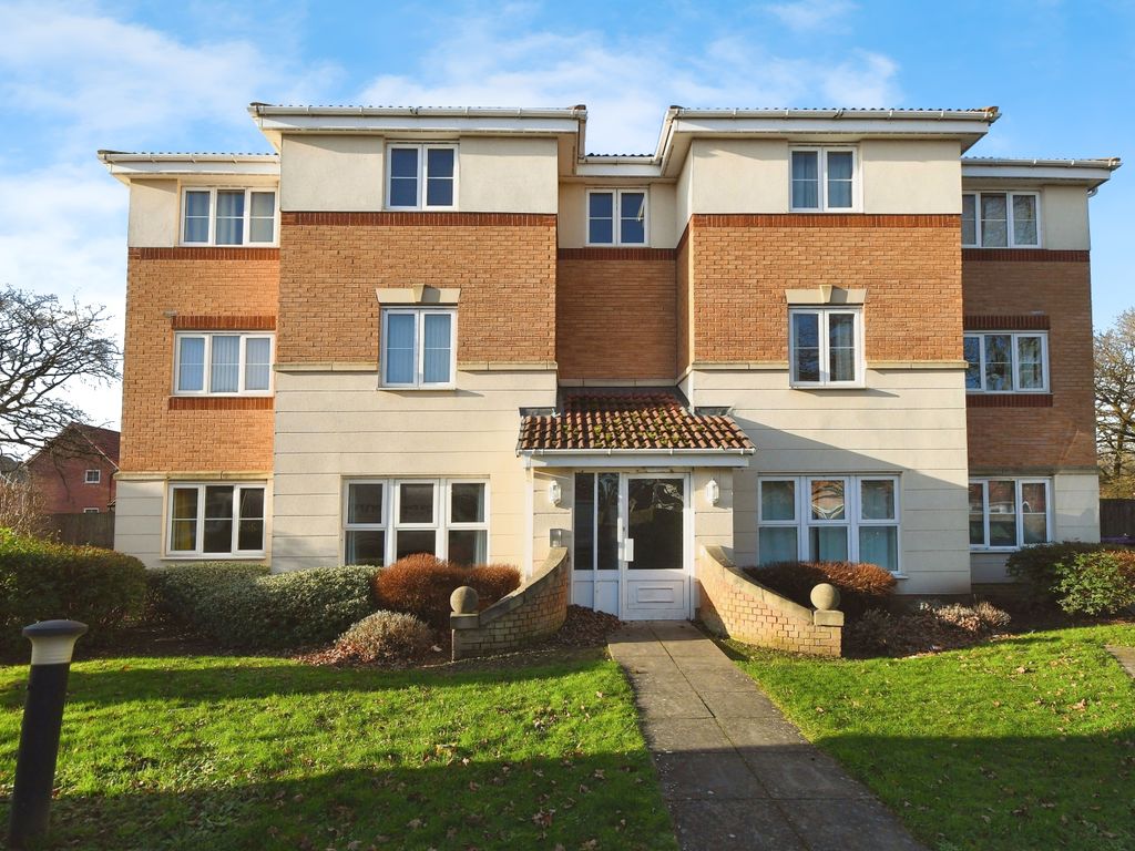 2 bed flat for sale in Caesar Road, North Hykeham, Lincoln LN6, £124,950