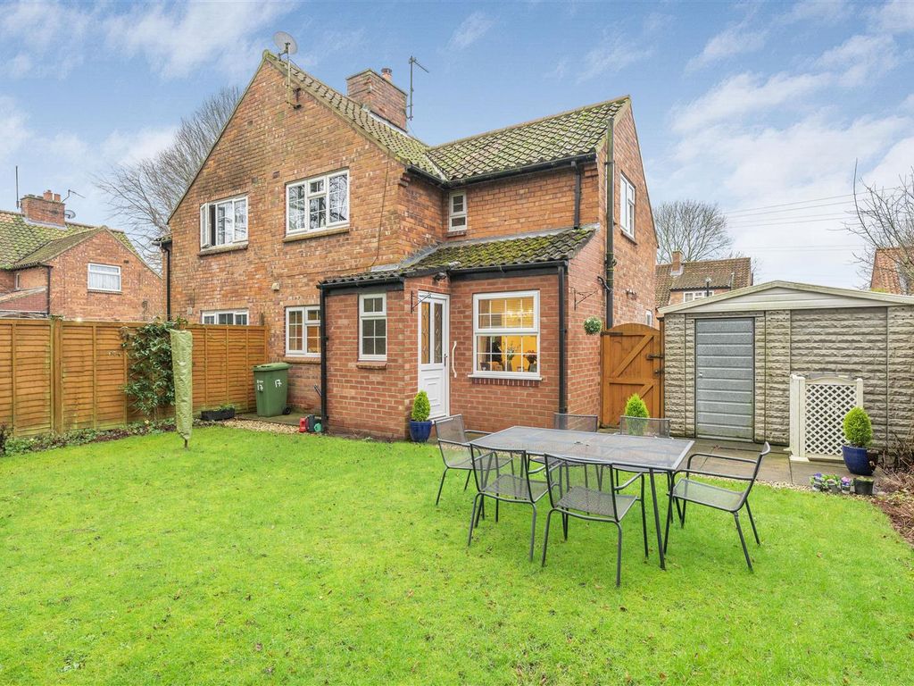 3 bed property for sale in Beech Grove, Upper Poppleton, York YO26, £425,000