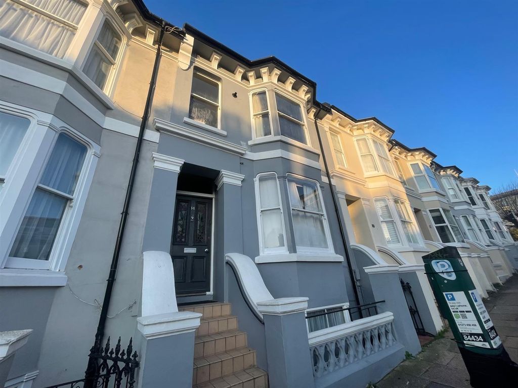 1 bed flat to rent in Paston Place, Brighton BN2, £1,295 pcm