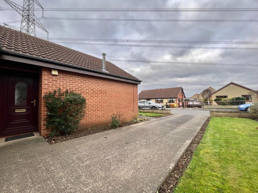 3 bed detached bungalow for sale in Midhurst Grove, Barugh Green, Barnsley S75, £240,000