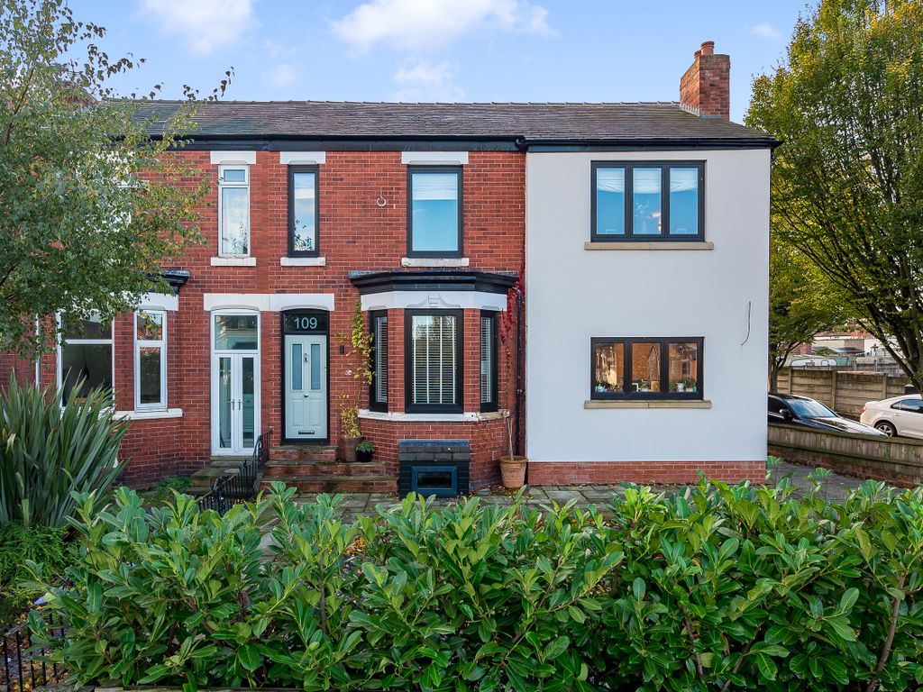 4 bed semi-detached house for sale in Stockport Road, Stockport, Cheshire SK3, £425,000