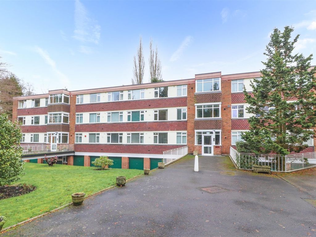 3 bed flat for sale in Davenport Road, Earlsdon, Coventry CV5, £279,950