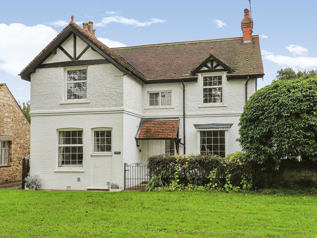 3 bed detached house for sale in Burton Leonard, Burton Leonard, Harrogate HG3, £850,000