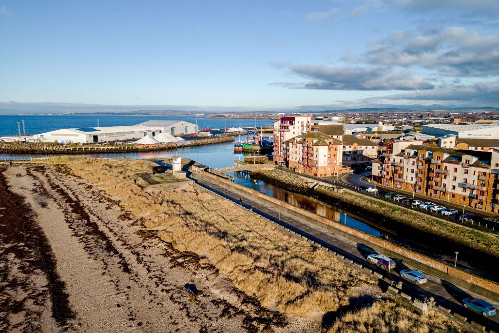 2 bed flat for sale in South Harbour Street, Churchill Tower, Ayr, South Ayrshire KA7, £120,000