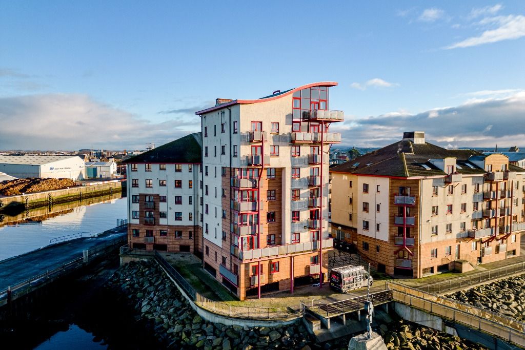 2 bed flat for sale in South Harbour Street, Churchill Tower, Ayr, South Ayrshire KA7, £120,000