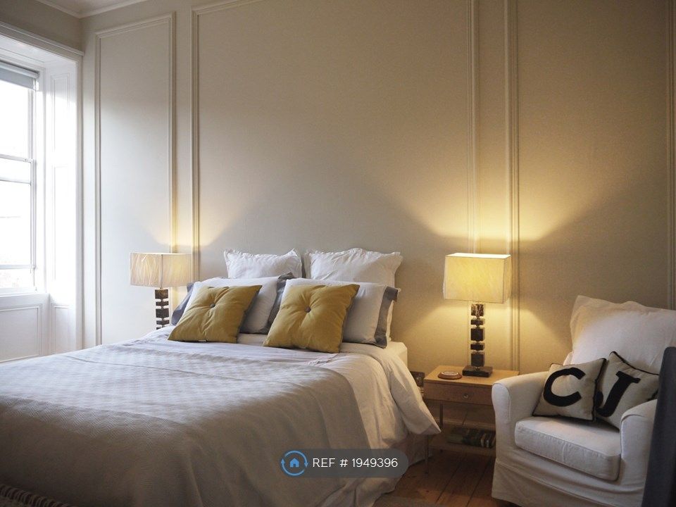 2 bed flat to rent in Springvalley Gardens, Edinburgh EH10, £1,750 pcm