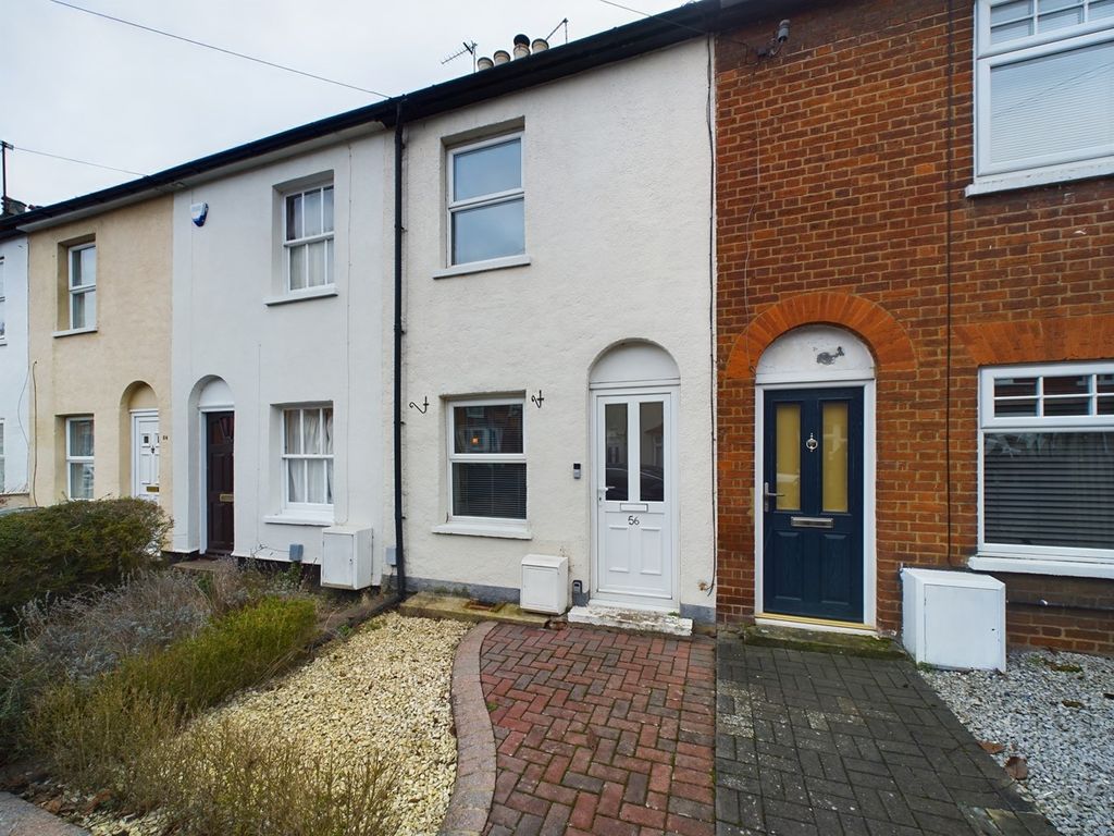 2 bed terraced house for sale in Dacre Road, Hitchin SG5, £400,000