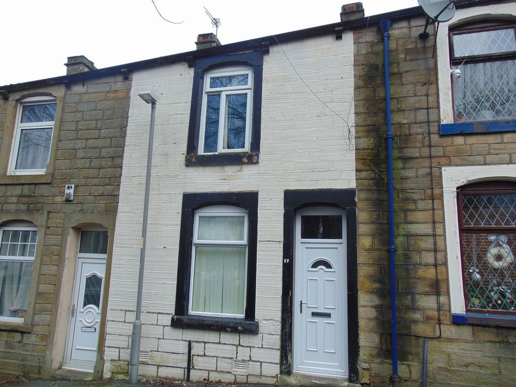 2 bed terraced house to rent in Regent Street, Lancashire, Brierfield, Nelson BB9, £550 pcm