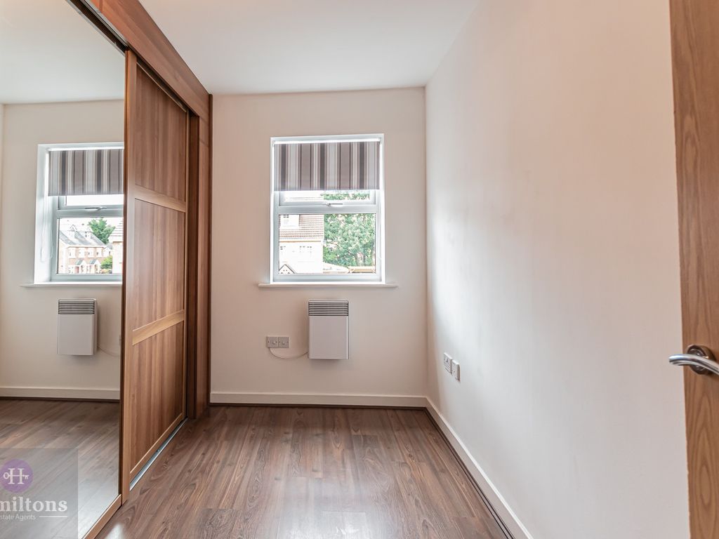 2 bed flat to rent in Planewood Gardens, Lowton, Warrington, Lancashire. WA3, £795 pcm