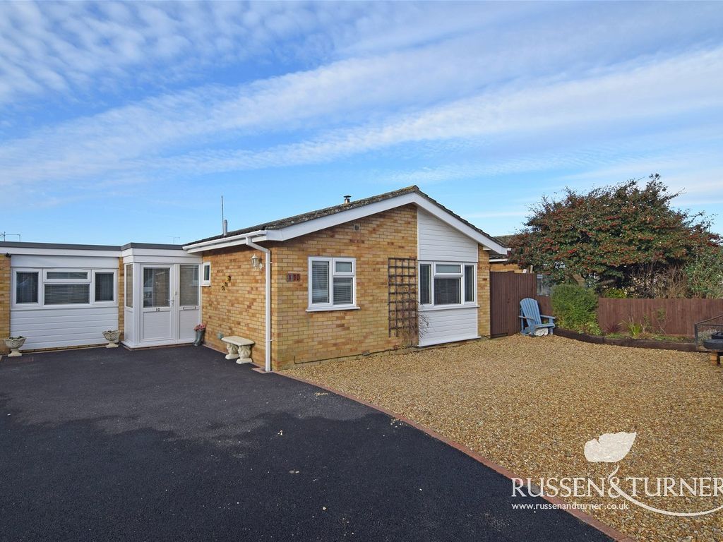 2 bed bungalow for sale in Gayton Road, Grimston, King's Lynn PE32, £269,995