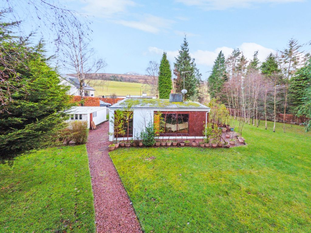 3 bed detached house for sale in Branziert Road, Killearn, Glasgow G63, £249,000