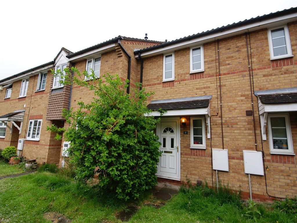 1 bed terraced house for sale in Furndown Court, Lincoln LN6, £110,000