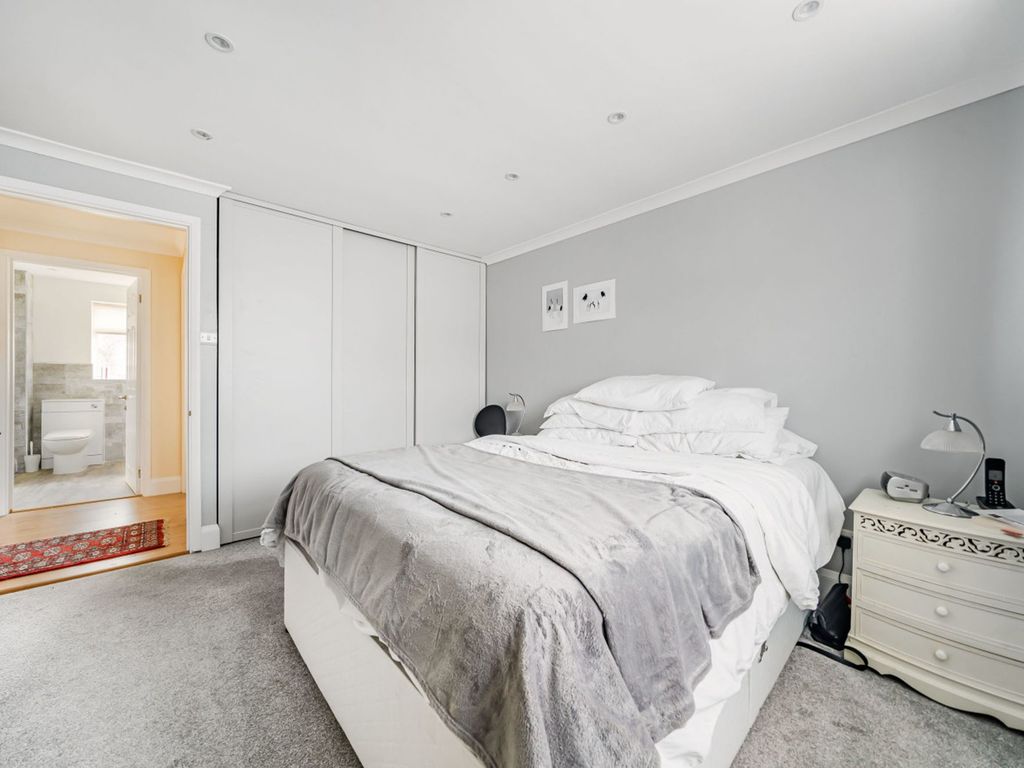 3 bed detached house for sale in Alfriston Close, Bognor Regis PO22, £385,000