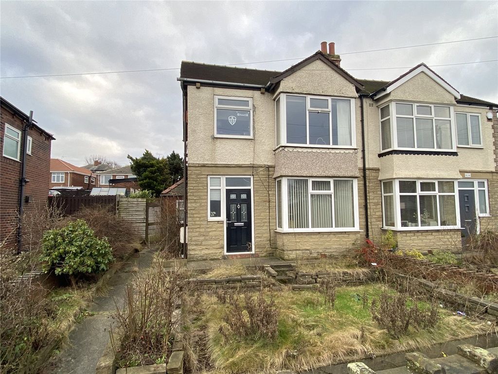 3 bed semi-detached house for sale in Leeds Road, Dewsbury WF12, £199,995