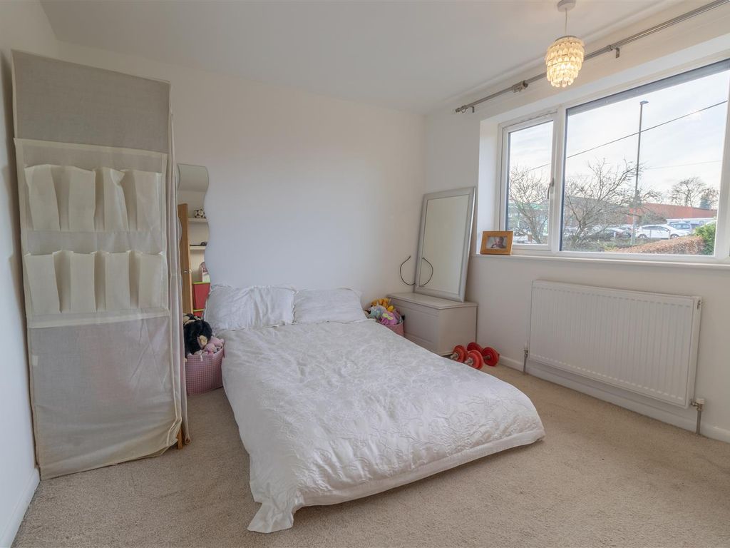 5 bed detached house for sale in Main Road, Stretton, Alfreton DE55, £599,950