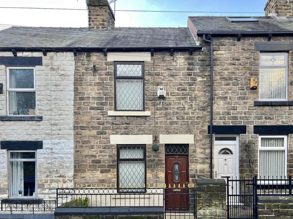 2 bed terraced house to rent in High Street, Worsbrough, Barnsley S70, £750 pcm