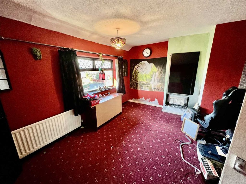 2 bed semi-detached house for sale in Blackwood Avenue, Wednesfield, Wednesfield WV11, £179,995