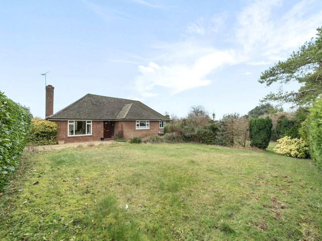 3 bed property for sale in Shere Road, West Horsley KT24, £1,100,000