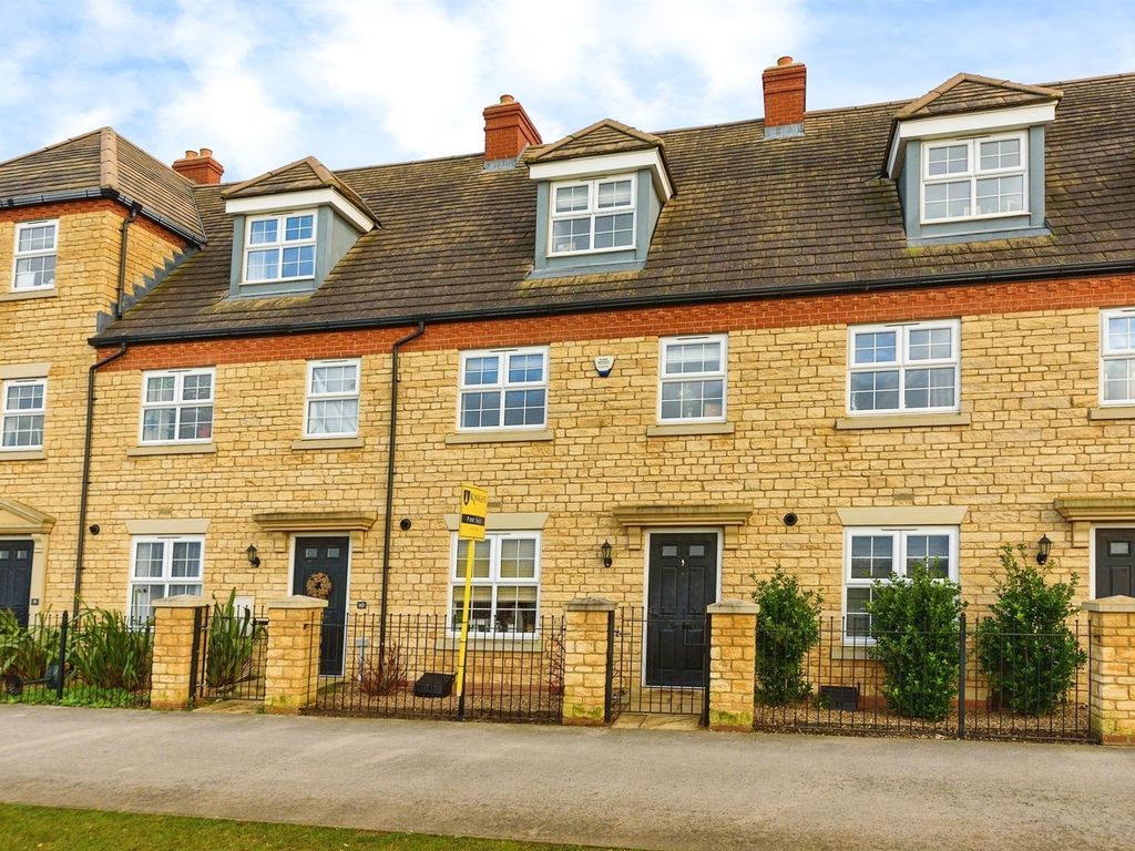 4 bed terraced house for sale in Langton Walk, Stamford PE9, £375,000