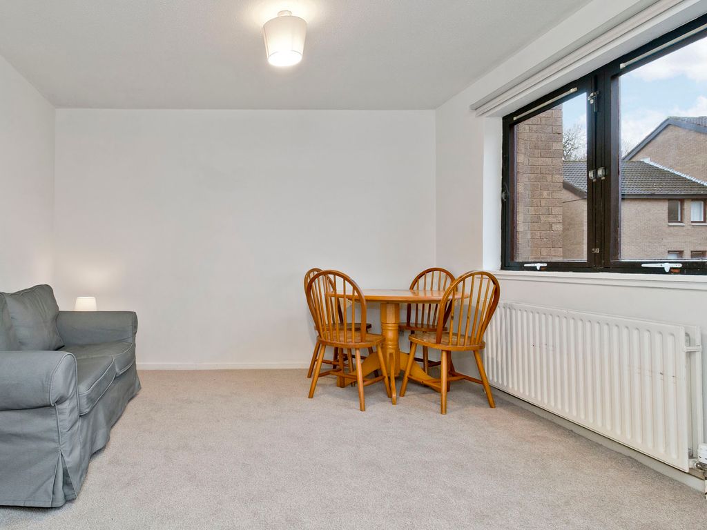 1 bed flat for sale in Boat Green, Edinburgh EH3, £165,000